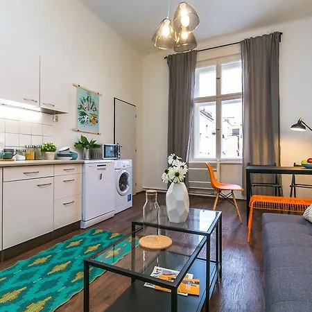 In Jiriho Z Podebrad Apartment