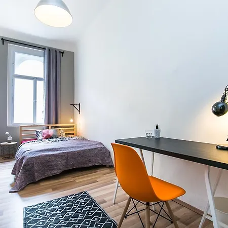 Apartment In Jiriho Z Podebrad Prague