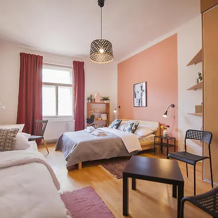 Apartment In Jiriho Z Podebrad